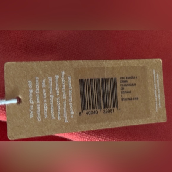 Outerknown Hoodie Slouchy Cranberry - New With Tags- Giftable - Picture 5 of 7